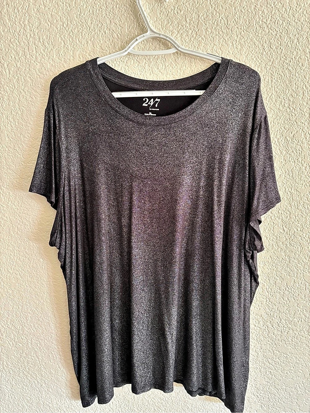 24/7 by Maurices Short Sleeve Top in Charcoal Size 3X Like New